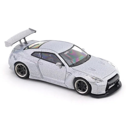Miniature Nissan Skyline GT-R R35 silver 1:64 - KEYPIT™